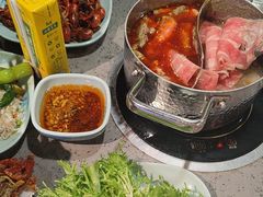 -金滏山烤肉·海鲜·火锅自助餐厅(襄阳万达店)