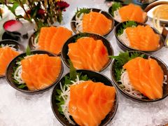 -万龙洲海鲜(大兴绿地缤纷城店)