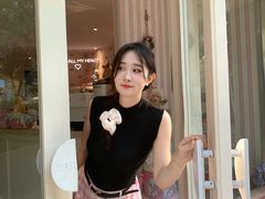 -眷顾自助服装工作室(中南金石国际广场A座店)