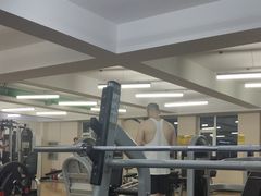-超越健身(嘉实店)