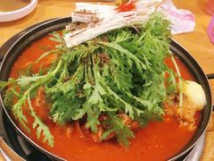 -喇喇排骨火锅·传统韩式脊骨汤(望京西园总店)