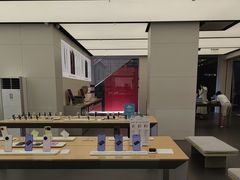 -华为智能生活馆(上海金桥国际商业广场)