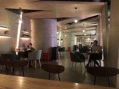 大堂-瑞幸咖啡(大都会东方广场店)