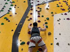 -问山MountQuest攀岩馆