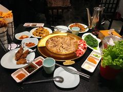 -猪啊牛呀羊啊铜盘烤肉(正大广场店)