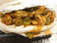 辣子肥肠夹馍-湛记蘸水米线(粉巷店)