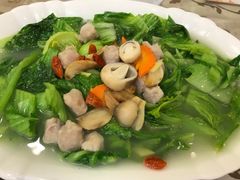 燕麦肉丸浸叶绿素-新兴家喻酒家·羊城名宴(昌岗店)