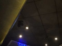 -K+全国连锁KTV(绿地缤纷天地店)