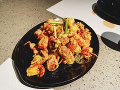 咸蛋黄焗虾球-一棠龙虾(徐家汇城开YOYO店)