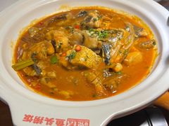 -魏铭鱼头捞饭(晋阳路店)