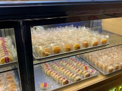 -鲍师傅糕点(江苏路店)