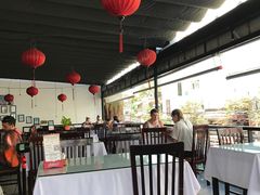 -Lanterns Vietnamese Restaurant