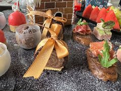 -亚龙湾喜来登·美景台大堂吧