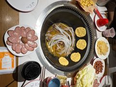 -玺炖·中国铁锅炖(南京东路店)