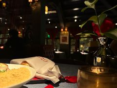 -弦月窗LUNETTE BY AMANDA(复兴路店)