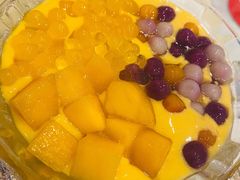 -广信牛奶甜品世家(台东店)
