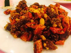 -山明水秀大饭店