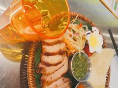 -小小集渔·泰式大排档(太古里香槟店)