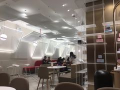 -奈雪的茶(华侨城创意园店)