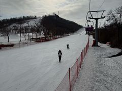 -庙香山滑雪场