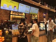 -皇冠幸福里动物奶油生日蛋糕(万达店)