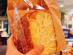 酥菠萝层层香浓吐司-巴黎贝甜·生日蛋糕(环球中心店)