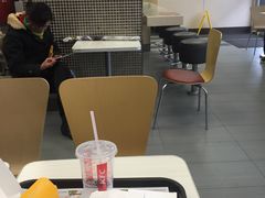 -肯德基(盘龙奥莱店)