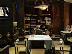 大堂-敦煌山庄摘星阁