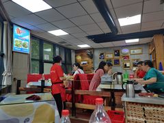 大堂-独一佳老胡湘菜馆(矿山路店)