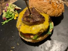 -HIGH FIVE哈福手工汉堡(桂林路店)