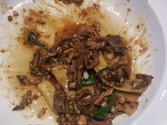 -老牌坊鲁菜名店(美莲广场店)