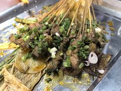-764厂烧烤总店