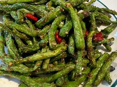 -嗨辣小聚·盘锦河蟹·海鲜烧烤龙虾(盘锦十年好店)