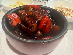 墨鱼红烧肉-老吉士酒家(天平路店)