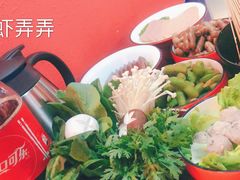 -虾弄弄海派小龙虾·牛羊蝎子火锅