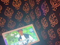 -路边边.炒菜烧烤.音乐餐厅(良乡长虹店)