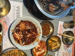 -草家酱蟹炭火烤肉店(珲春南路一店)