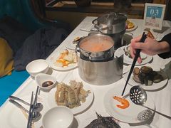 -领鲜活海鲜榴莲自助火锅(东门店)