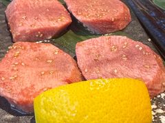 -炼火烤肉店