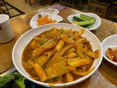 炒年糕-喇喇排骨火锅·传统韩式脊骨汤(望京西园总店)