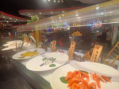 -四海一家自助餐(益田假日广场店)