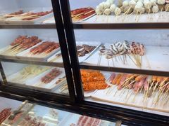 -哈尔滨小酒馆·鲜肉现穿自助烧烤(康新花园店)