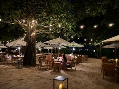 -三亚艾迪逊酒店·海滩烧烤 BARBACOA·现场乐队·浪漫晚餐·烧烤海鲜