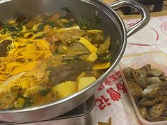 -巴山路曹记鸭霸王火锅(梅溪步步高新天地店)