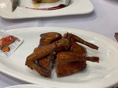 烤乳鸽-勝記酒家·37年老字号·经典粤菜(荔枝公园店)
