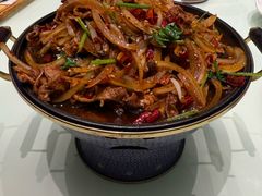 -哈啾嗨·新概念蒙餐(红星新城店)