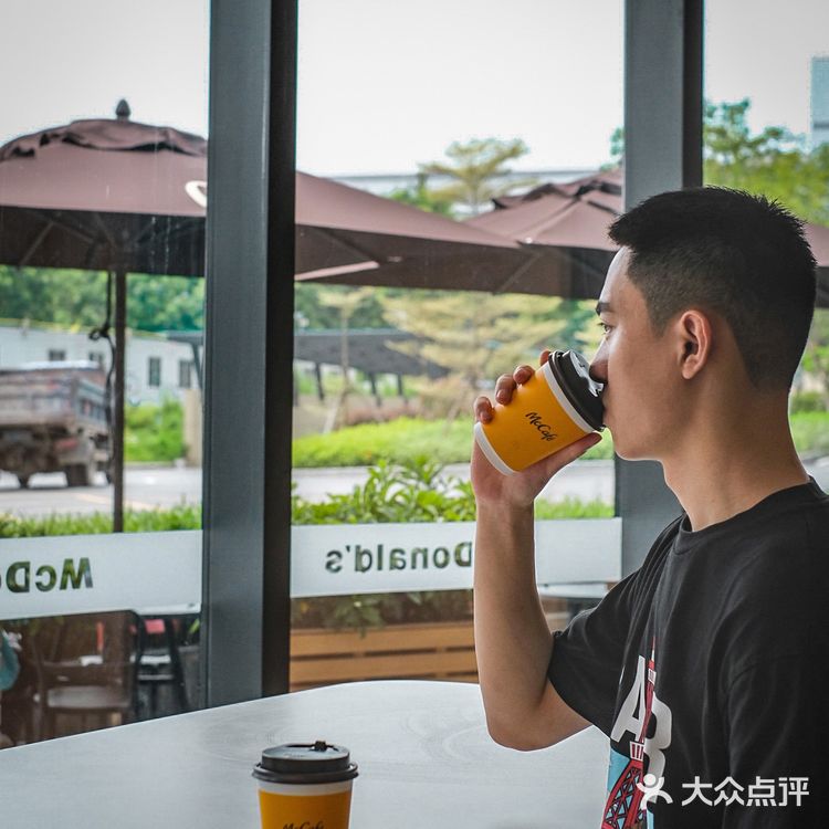 麦咖啡奶铁问世‼️我不允许你还没喝过‼️