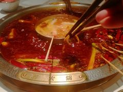 -潮火锅·麻辣牛肉火锅(观音桥方圆·LIVE店)