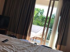 -三亚亚龙湾雅高美爵酒店
