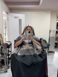 -星座接发烫染美发超市